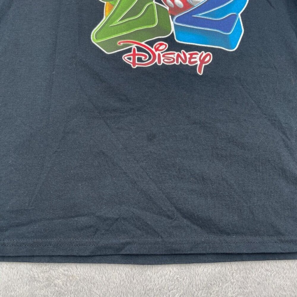 Disney Shirt Men's XL Black Short Sleeve Goofy Mickey Mouse Pluto Donald 2022 - Picture 4 of 8